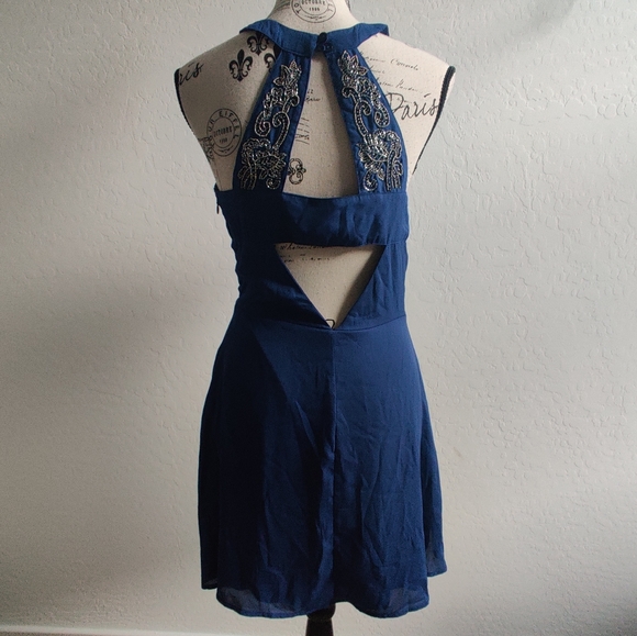 Navy blue bead embroidered cutout keyhole wedding guest semi-formal dress (S) - Picture 5 of 8